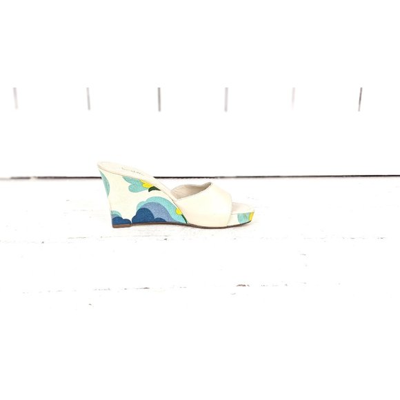 Psychedelic white/blue op art floral canvas and leather open toe platform mules - Picture 1 of 10